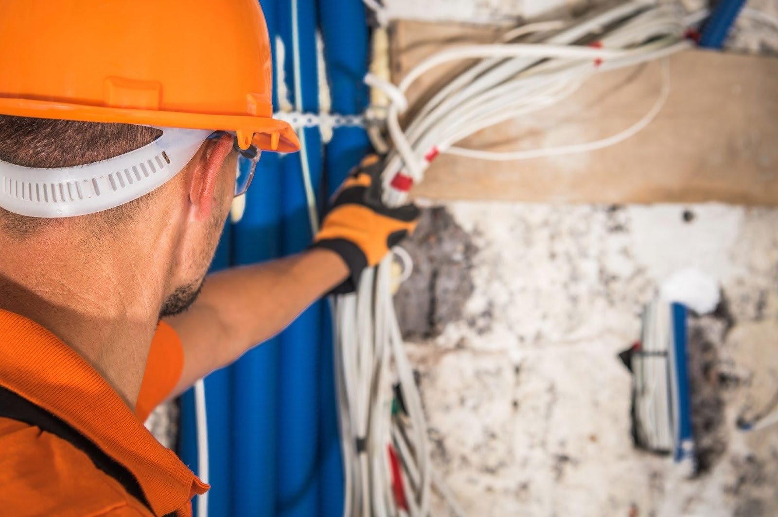 Commercial Electricians Telford